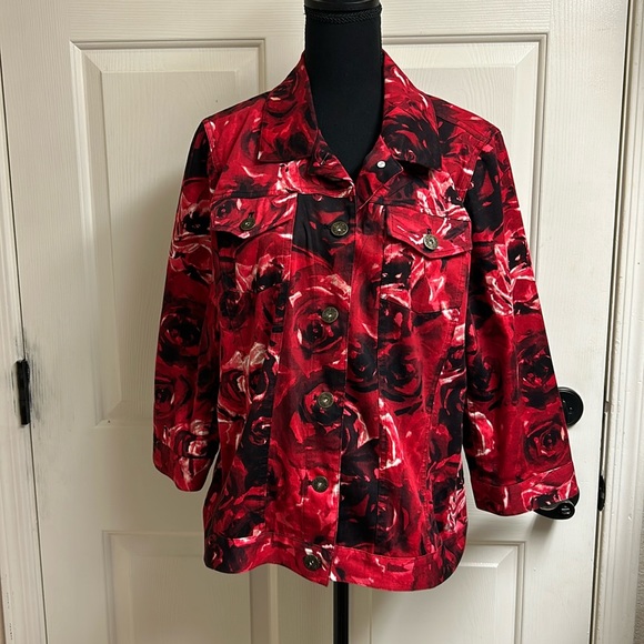 Chico's Size 2, shades of red & black flower print jeans style jacket, E… - Picture 1 of 14